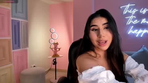 Maya online show from 11.01.25