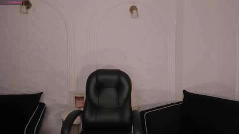 Maya online show from 12.14.25