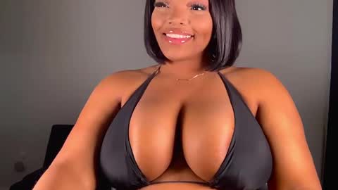 MayBabi online show from 12.03.24