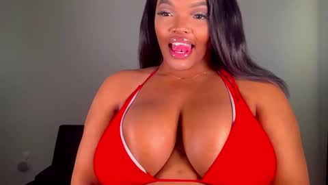 MayBabi online show from 01.10.25