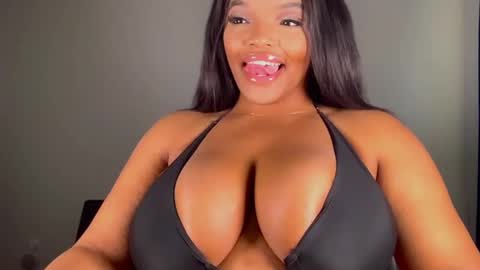 MayBabi online show from 01.26.25