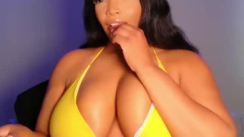 MayBabi online show from 04.14.26