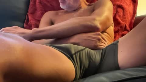 maybe_eriqq online show from 11.23.25