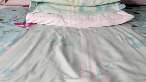 Snapshot of maybelline_666 chatting on 11.23.25 Maybelline69 online show from 11.23.25