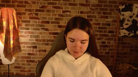 maybloom_ online show from 12.02.25