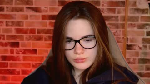 maybloom_ online show from 02.12.26