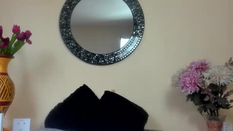 Maye  online show from 03.04.26