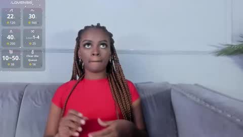 Snapshot of mayevanss chatting on 12.14.25 mayevanss online show from 12.14.25