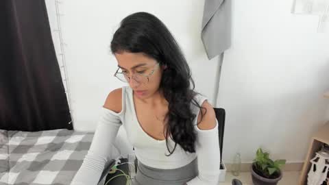 mazikeen_18 online show from 03.07.25