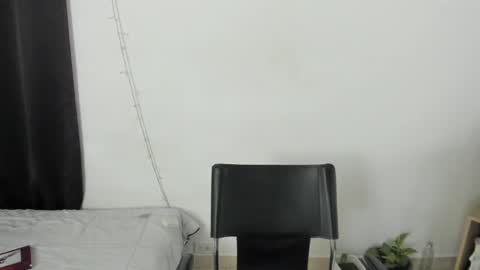 mazikeen_18 online show from 09.11.25