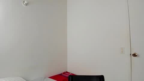 Snapshot of mazikeen_18 chatting on 02.09.26 mazikeen_18 online show from 02.09.26