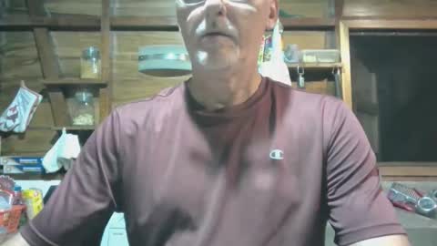 Snapshot of mbravo420 chatting on 11.02.25 mbravo420 online show from 11.02.25