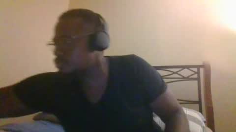 Snapshot of mbsupreme chatting on 07.08.26 Mark online show from 07.08.26