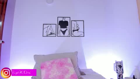 Ellie online show from 11.23.25