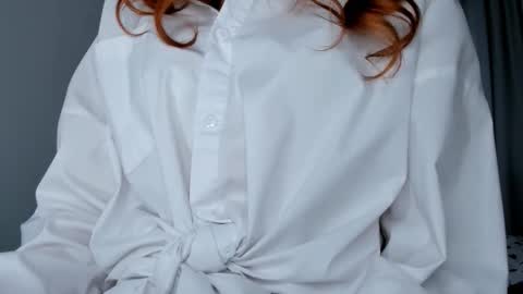 Snapshot of mckenziethress chatting on 03.15.26 Lina online show from 03.15.26