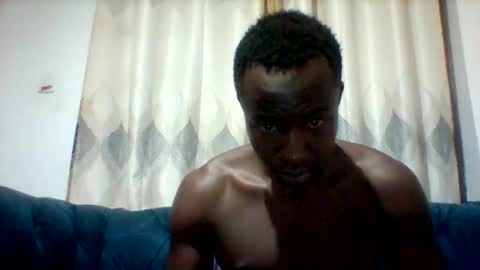 Snapshot of mclntz_bbc chatting on 12.18.25 mclntz_bbc online show from 12.18.25