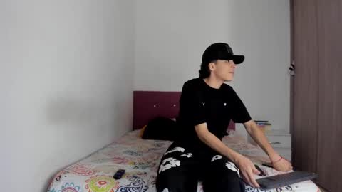 mcloviin_ online show from 02.28.26