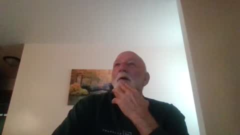 Snapshot of mdane99 chatting on 01.01.25 mdane99 online show from 01.01.25