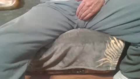 Snapshot of mdane99 chatting on 10.20.25 mdane99 online show from 10.20.25