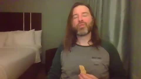 Snapshot of me2crazy chatting on 10.27.25 me2crazy online show from 10.27.25