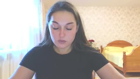 Snapshot of me_lissa_sun chatting on 09.18.25 Melissa online show from 09.18.25