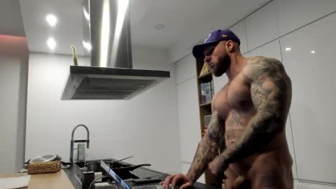 Snapshot of mealphamale chatting on 01.24.25 Alpha Male online show from 01.24.25