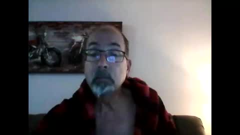 Snapshot of meathome3 chatting on 12.02.24 me at home online show from 12.02.24
