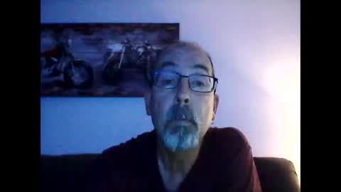 Snapshot of meathome3 chatting on 12.09.24 me at home online show from 12.09.24