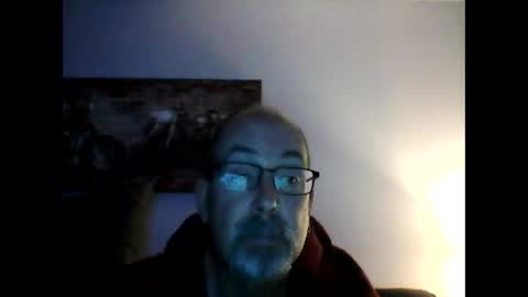 Snapshot of meathome3 chatting on 01.05.25 me at home online show from 01.05.25