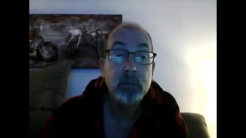 Snapshot of meathome3 chatting on 01.06.25 me at home online show from 01.06.25