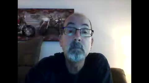 Snapshot of meathome3 chatting on 01.06.25 me at home online show from 01.06.25