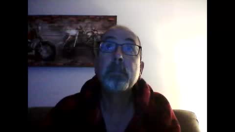 Snapshot of meathome3 chatting on 01.07.25 me at home online show from 01.07.25