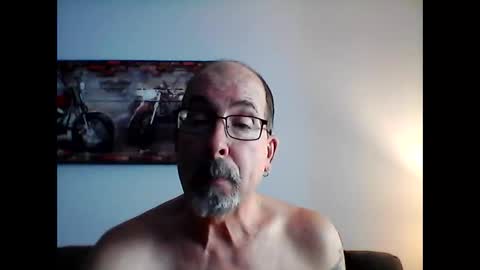 Snapshot of meathome3 chatting on 02.20.25 me at home online show from 02.20.25