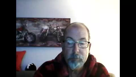 Snapshot of meathome3 chatting on 09.21.25 me at home online show from 09.21.25