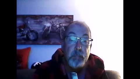 Snapshot of meathome3 chatting on 09.24.25 me at home online show from 09.24.25