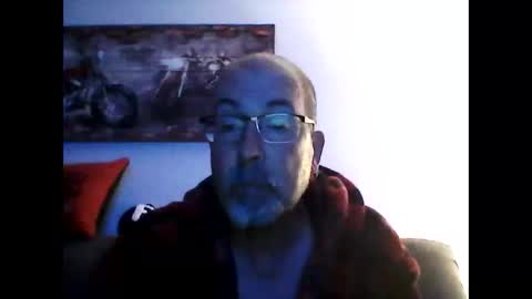 Snapshot of meathome3 chatting on 10.11.25 me at home online show from 10.11.25