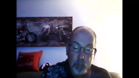 Snapshot of meathome3 chatting on 10.18.25 me at home online show from 10.18.25