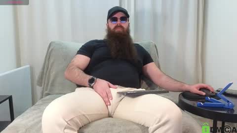 Snapshot of meaty_roll chatting on 02.19.25 Meaty Roll online show from 02.19.25