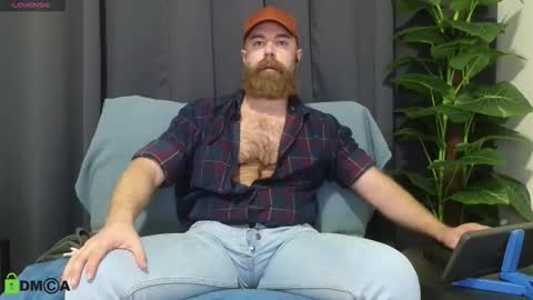 Snapshot of meaty_roll chatting on 11.25.25 Meaty Roll online show from 11.25.25