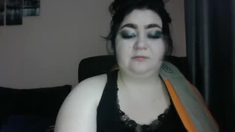 Snapshot of medjik_lool chatting on 12.12.24 Oltereodora-lima online show from 12.12.24