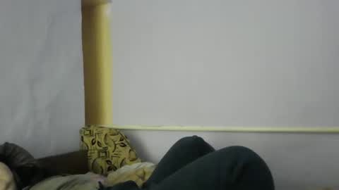 Snapshot of medjik_lool chatting on 01.14.25 Oltereodora-lima online show from 01.14.25