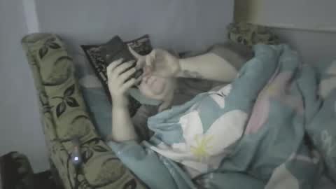 Snapshot of medjik_lool chatting on 01.14.25 Oltereodora-lima online show from 01.14.25