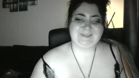 Snapshot of medjik_lool chatting on 01.18.25 Oltereodora-lima online show from 01.18.25