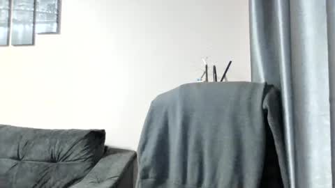 Snapshot of medjik_lool chatting on 01.22.25 Oltereodora-lima online show from 01.22.25