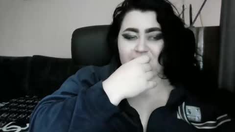 Snapshot of medjik_lool chatting on 01.23.25 Oltereodora-lima online show from 01.23.25