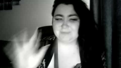 Snapshot of medjik_lool chatting on 02.10.25 Oltereodora-lima online show from 02.10.25