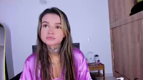 Snapshot of medussa13 chatting on 09.11.25 medussa13 online show from 09.11.25