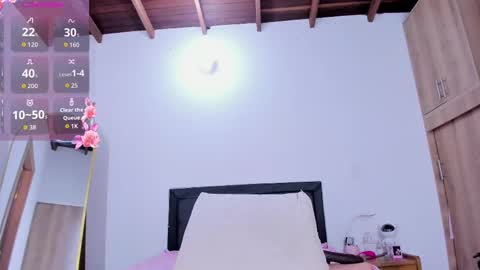 Snapshot of medussa13 chatting on 09.13.25 medussa13 online show from 09.13.25