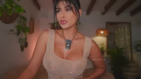 Andrea  online show from 11.18.25