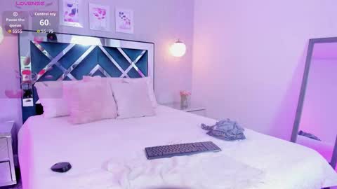 Melody online show from 09.21.25